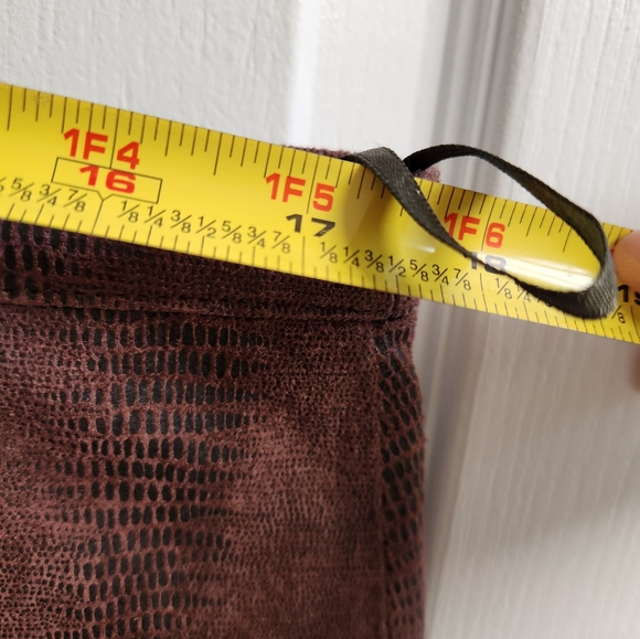 COPY - Snakeskin look leather skirt w slit size 18 - Picture 10 of 10